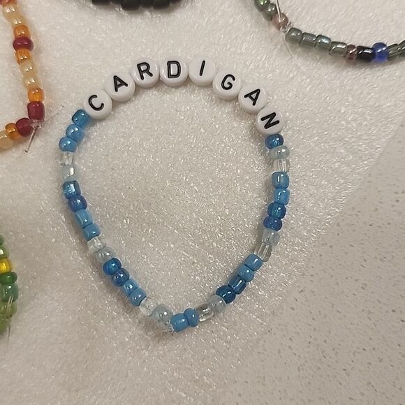 Taylor Swift Friendship Bracelet - Picture 1 of 1